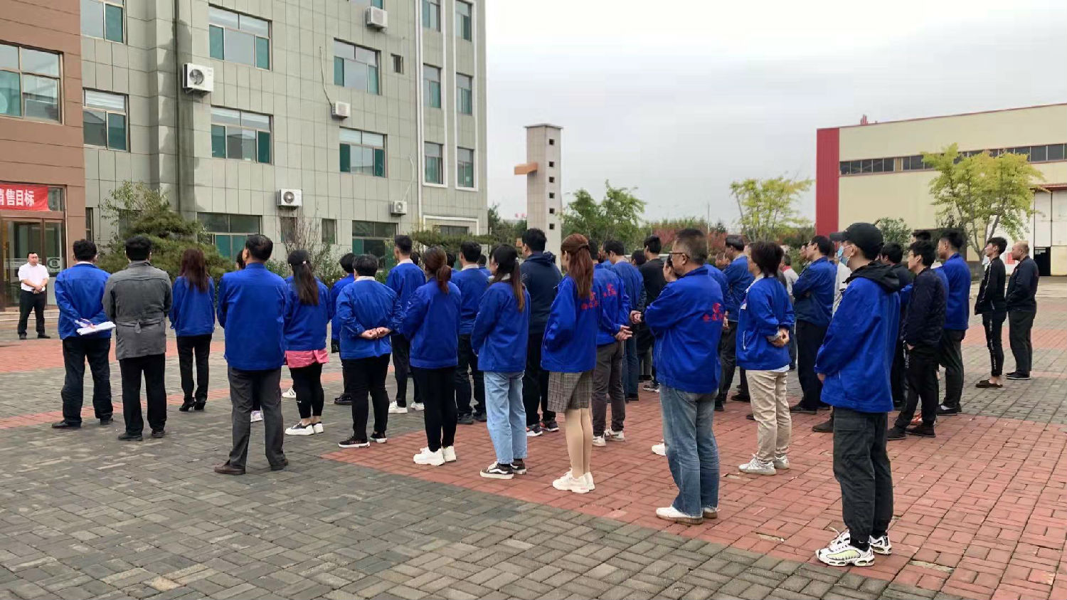 陳總4.jpg 陳總4.jpg