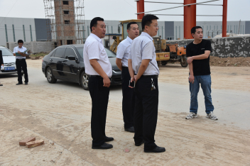 聊城招商局來我廠考察二期工程進(jìn)展?fàn)顩r