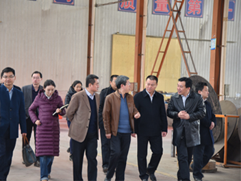 臨清市委、市政府一行蒞臨山東魯磁工業(yè)科技參觀指導(dǎo)